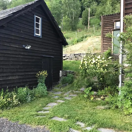 Ander And Tessa's Apple Farm Hovland (Odda)