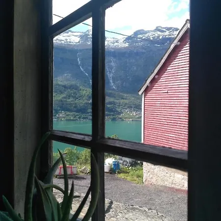 Feriegårder Ander And Tessa's Apple Farm Hovland (Odda)